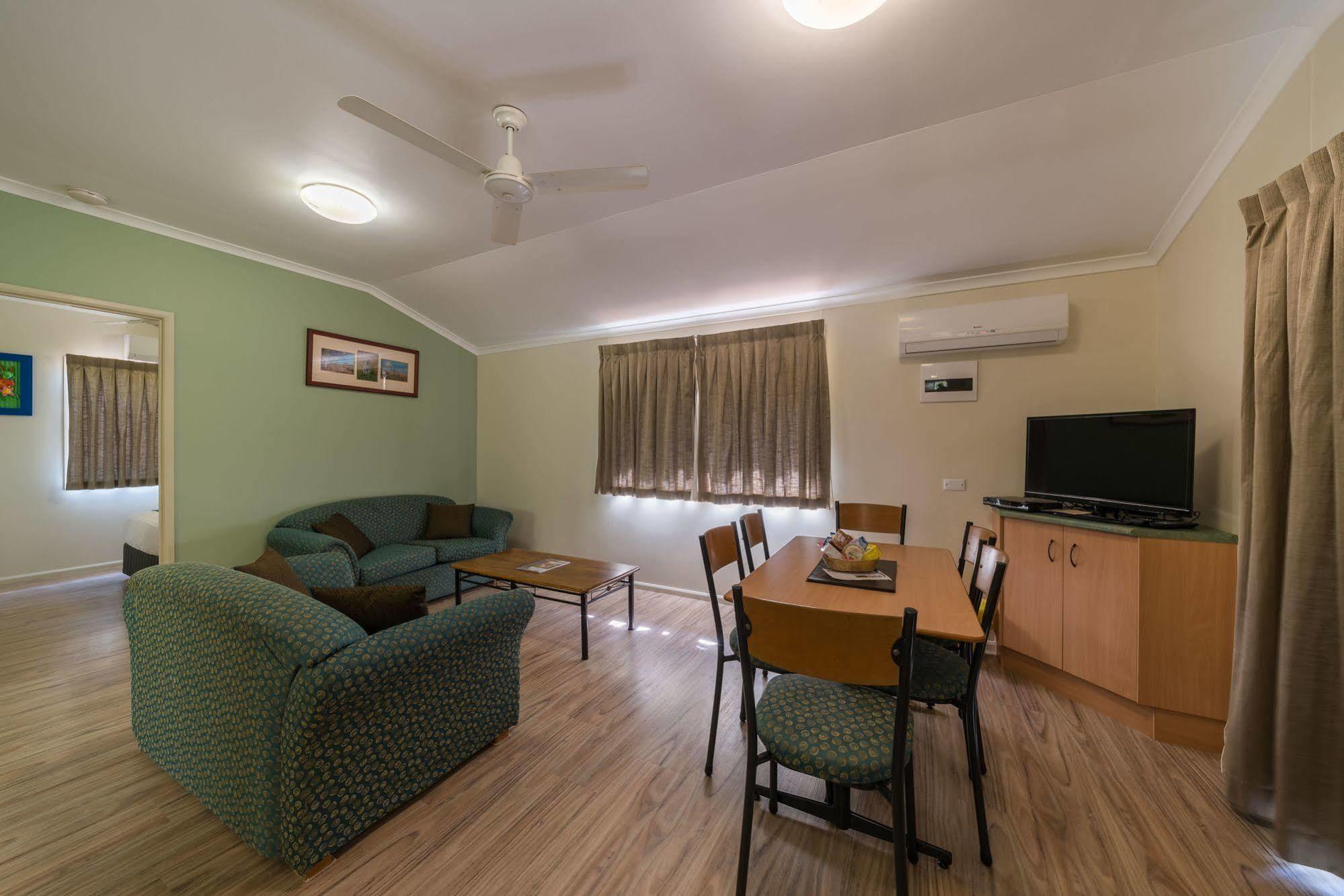 Capricorn Caves Hotel Rockhampton Eksteriør billede