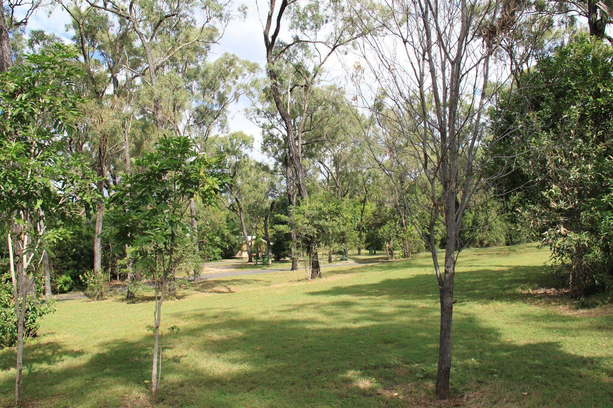 Capricorn Caves Hotel Rockhampton Eksteriør billede